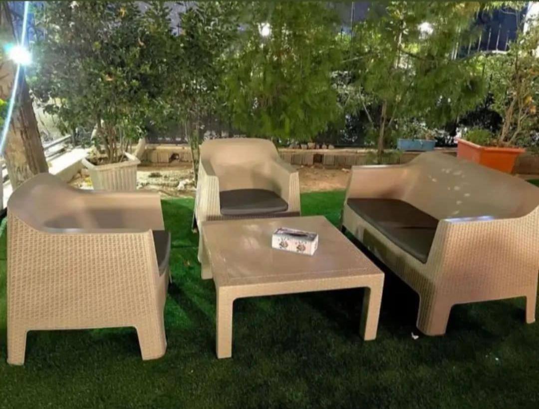 مبلمان فضای باز ناصرپلاستیک رنگ کرمی